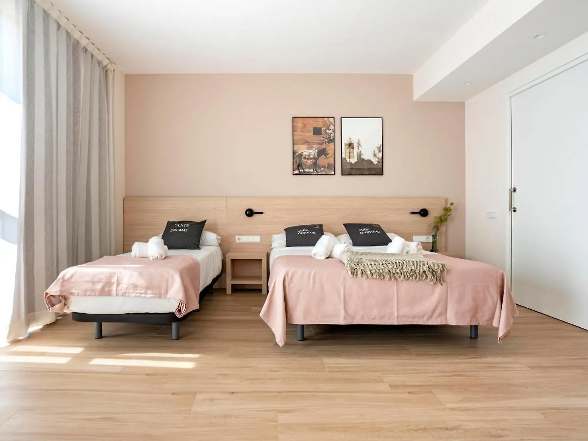 Hotel Limehome Barcelona Carrer De Besalu 82