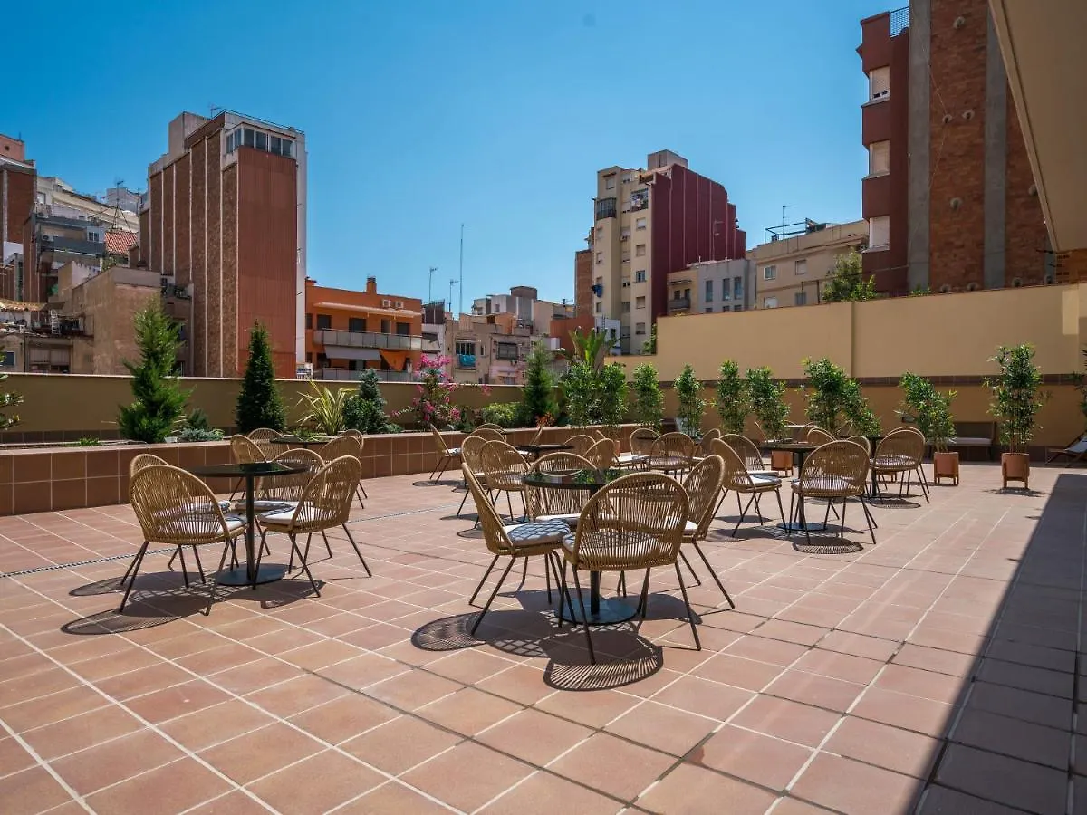 limehome Barcelona Carrer de Besalú 82 Hotel