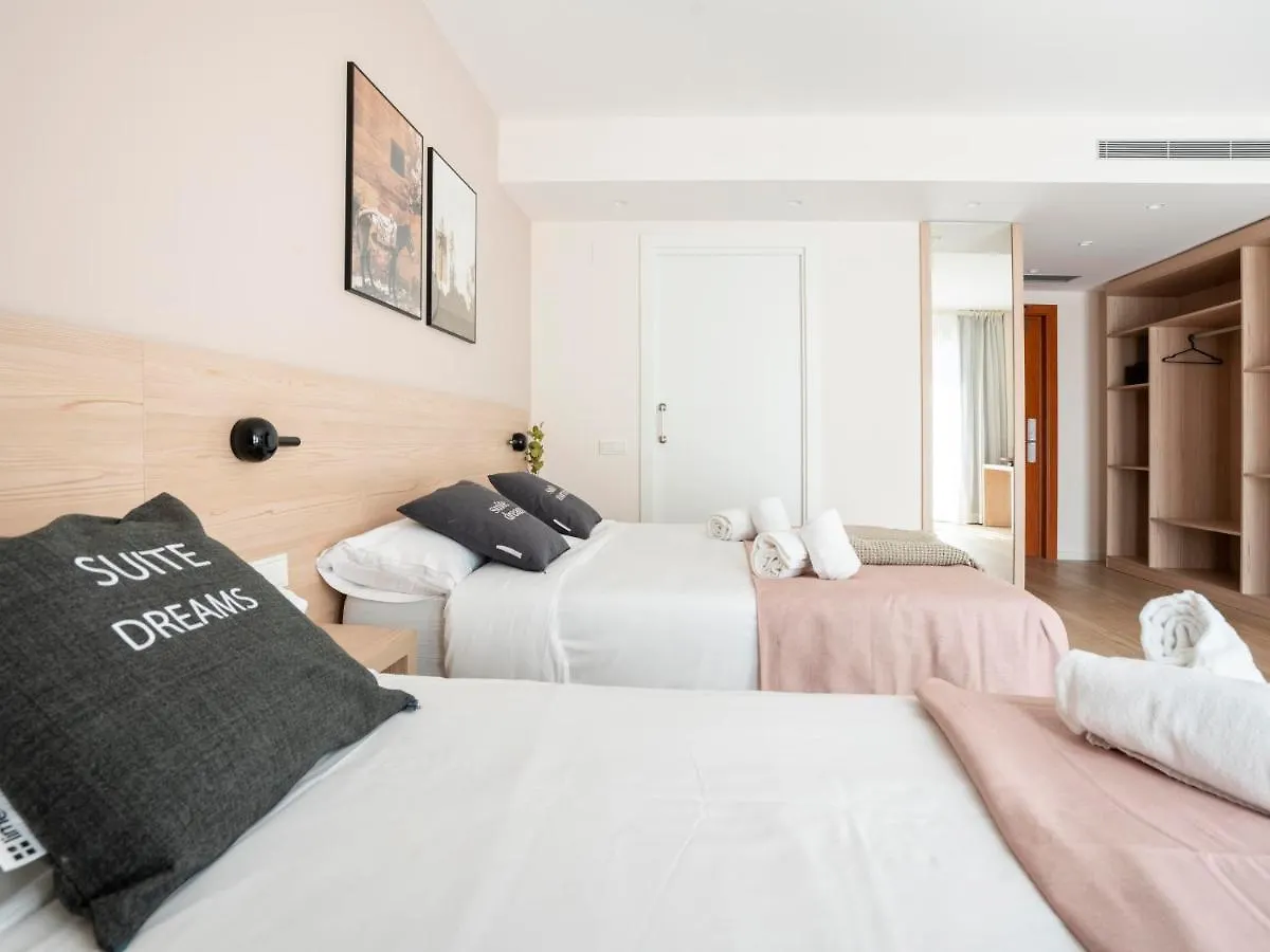 Limehome Barcelona Carrer De Besalu 82 Hotel